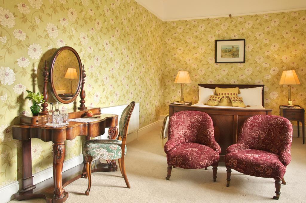Viewmount House Hotel Longford Room photo
