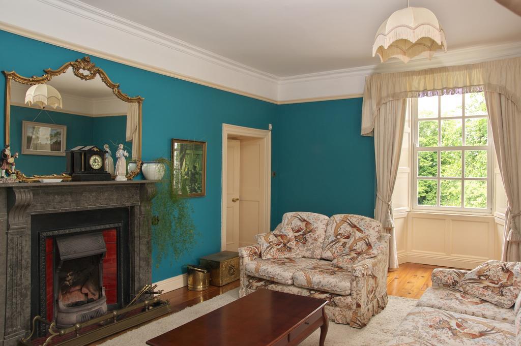 Viewmount House Hotel Longford Room photo